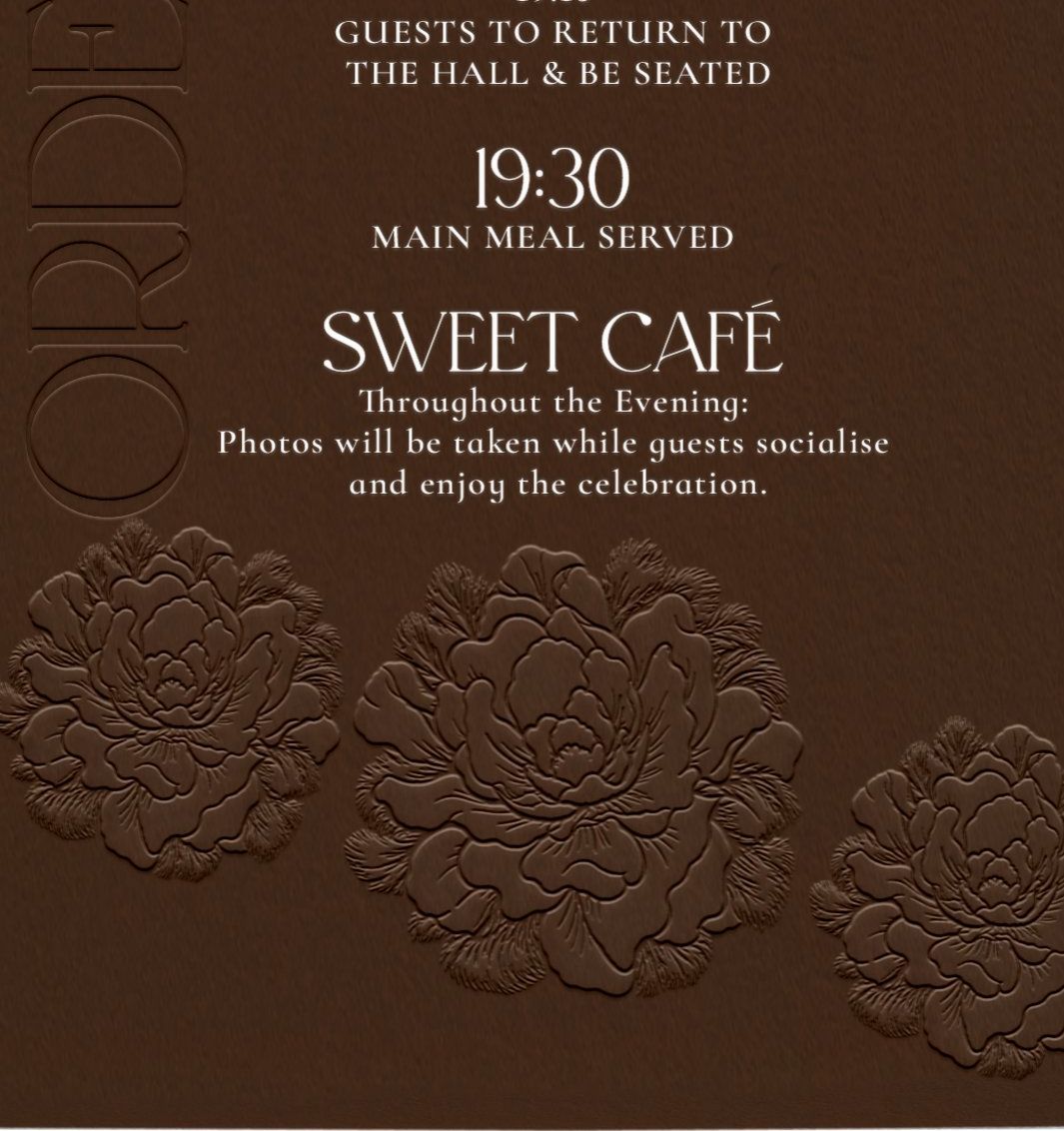18:45 Maghrib salaah. 19:15 guests return to the hall and be seated. 19:30 main meal served. Sweet café throughout the evening; photos will be taken while guests socialise.